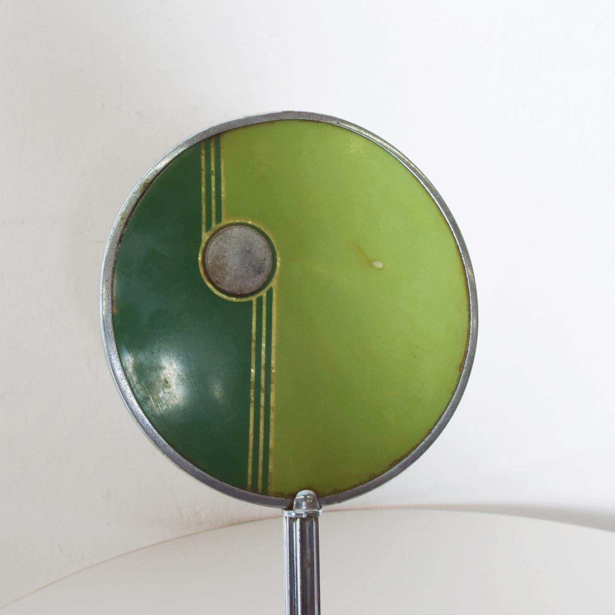 1940s Art Deco Vanity Hand Mirror Modern Green Chrome-Plated In Fair Condition In Chula Vista, CA