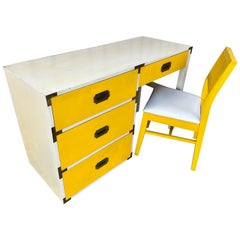 Vanity/bureau vintage avec chaise de Morris of California. Circa 1960s