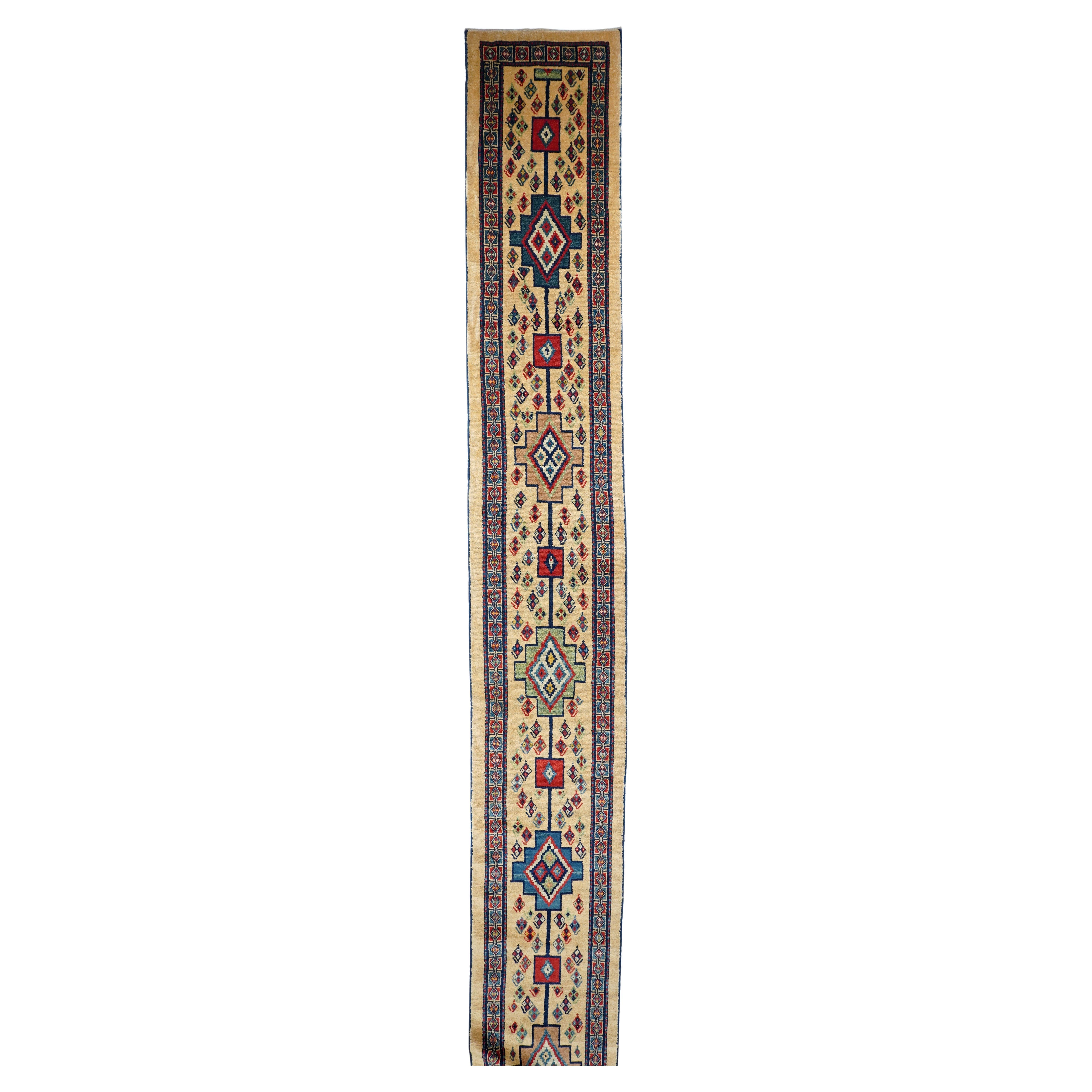Vintage Varamin-Läufer 2'6'' x 22'2''``