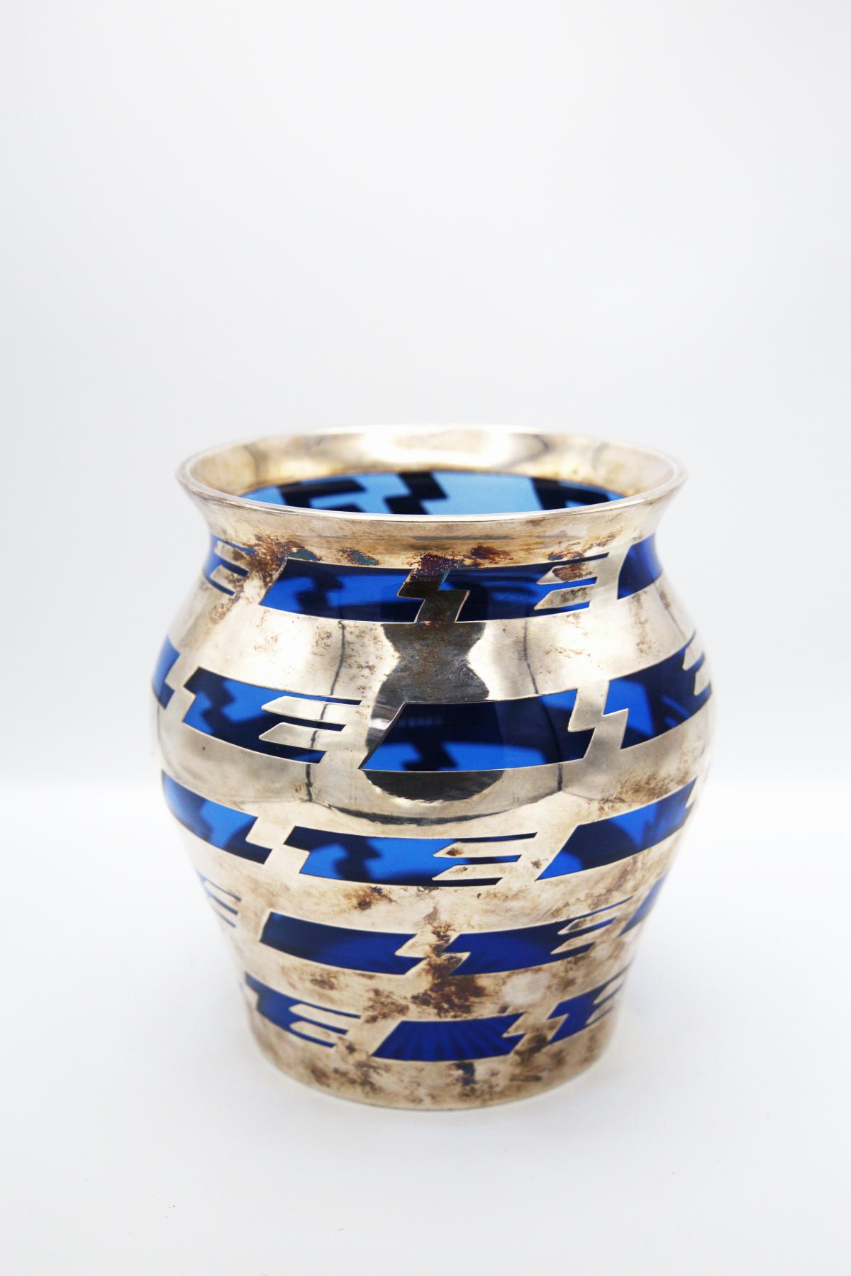 Vase vintage en verre bleu et métal argenté Bon état - En vente à Milano, IT