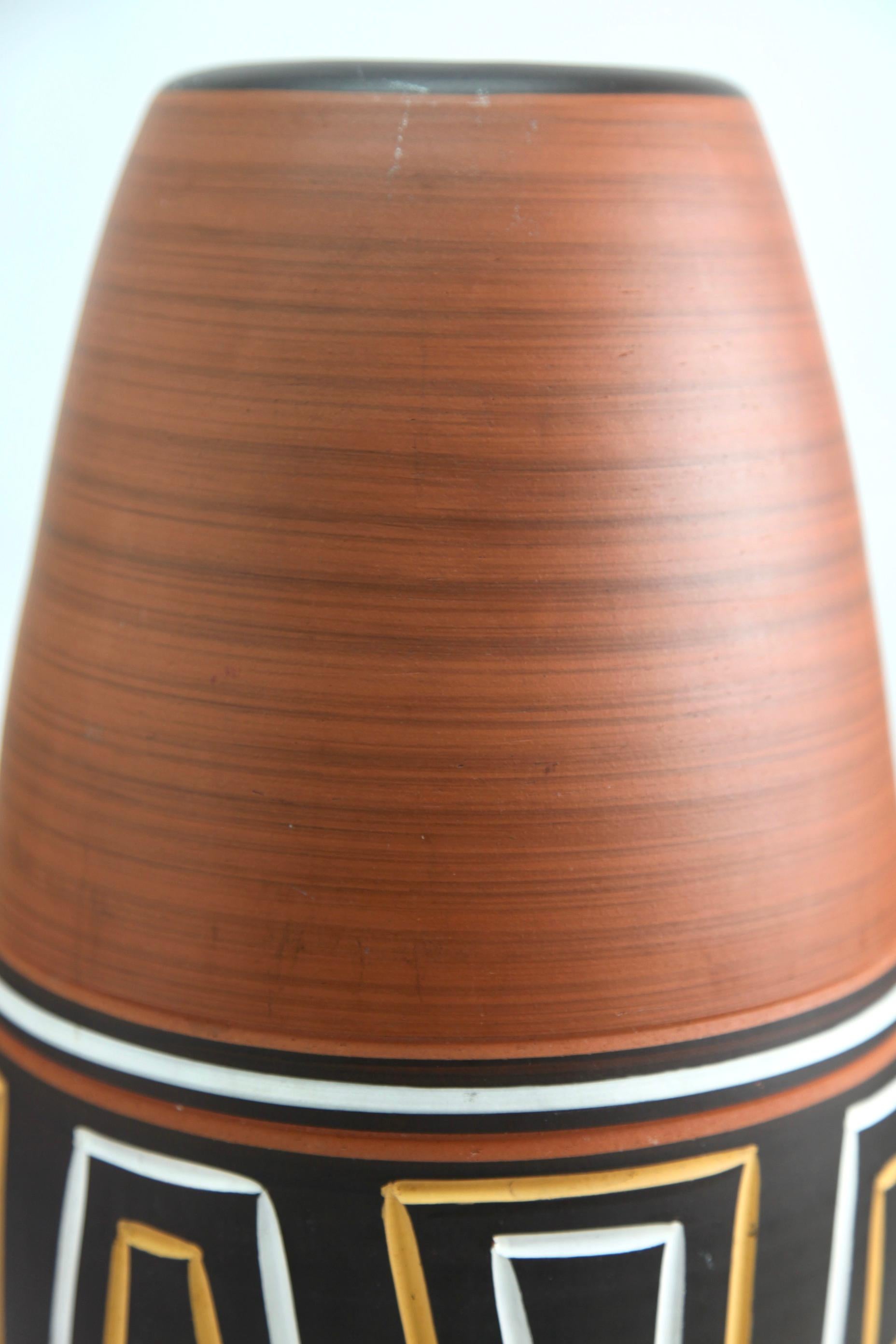 German Vintage Vase Marked 45-40 Handarbeit Ceramic, Excellent Condition For Sale