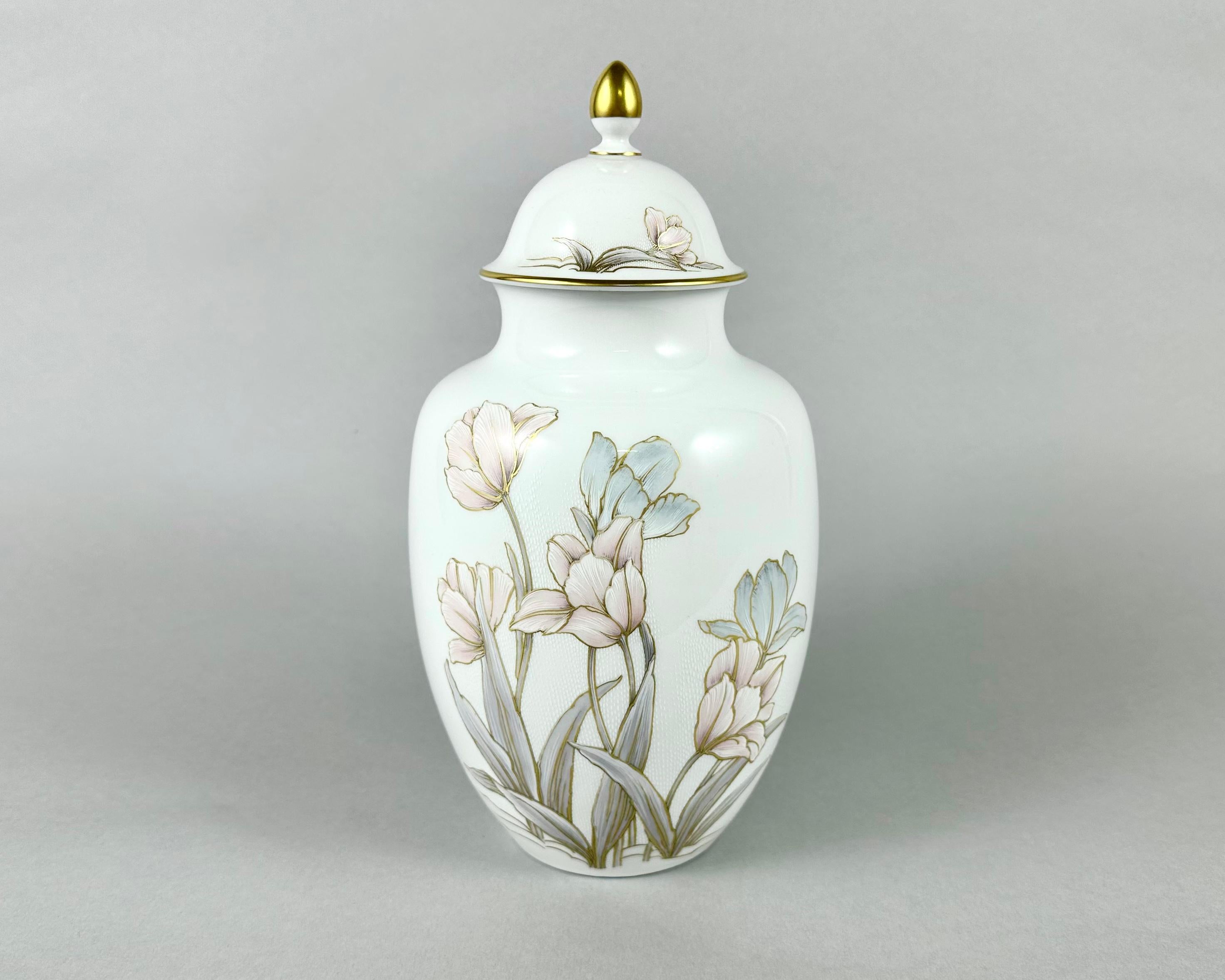 Vintage-Vase/Urne mit Deckel von Kaiser Eleonore Series Design K.Nossek, Deutschland  im Zustand „Hervorragend“ im Angebot in Bastogne, BE