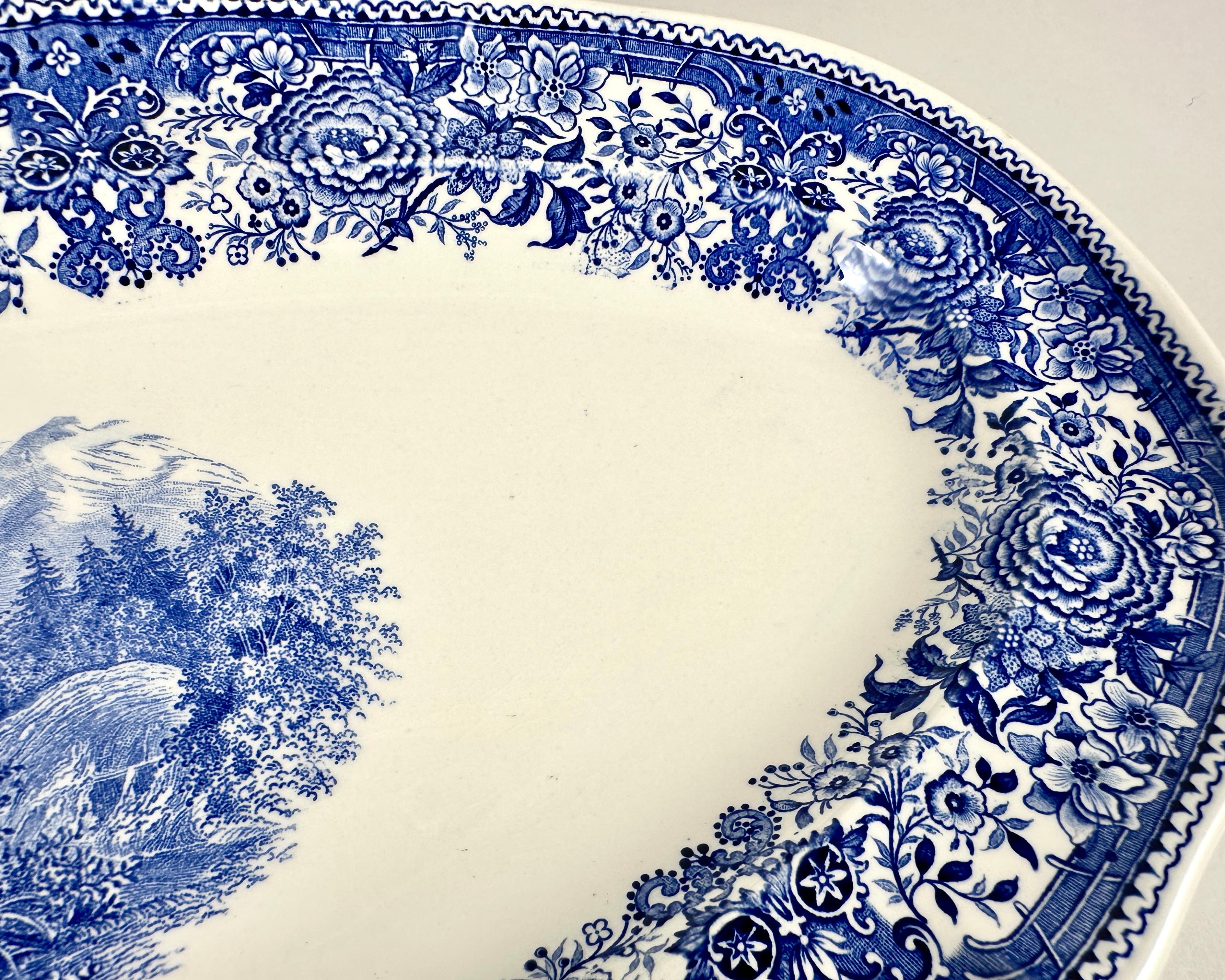 Vintage V&B Burgenland Blue Platter, Riesige Servierplatte, Deutschland, 1940-50er Jahre im Zustand „Hervorragend“ im Angebot in Bastogne, BE