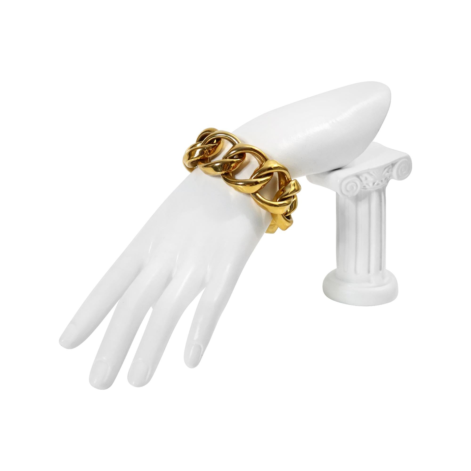 Vintage VB Heavy Gold Tone Link Bracelet Circa 1990s.  This is a well-made bracelet with heavy and substantial links. I have tried but can't find any details about who VB is. However, I do know that the bracelet is well-made, chunky, and looks