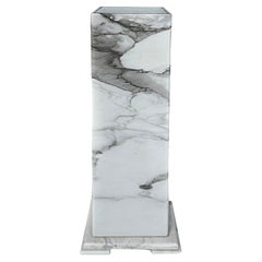 Piédestal vintage en marbre de Carrare veiné, Top-Light avec verre