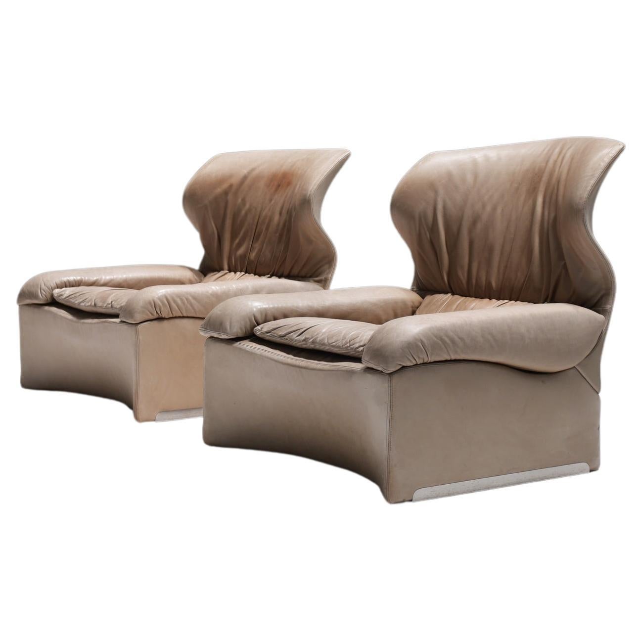 Vintage Vela Alta set in original leather by Giovanni Offredi for Saporiti.