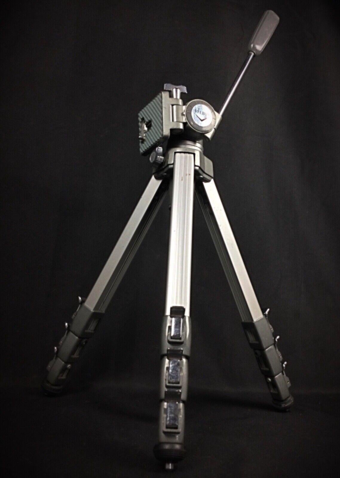 Treppiede telescopico Velbon vintage - Altezza massima 110 cm - 2Y262 in vendita 6
