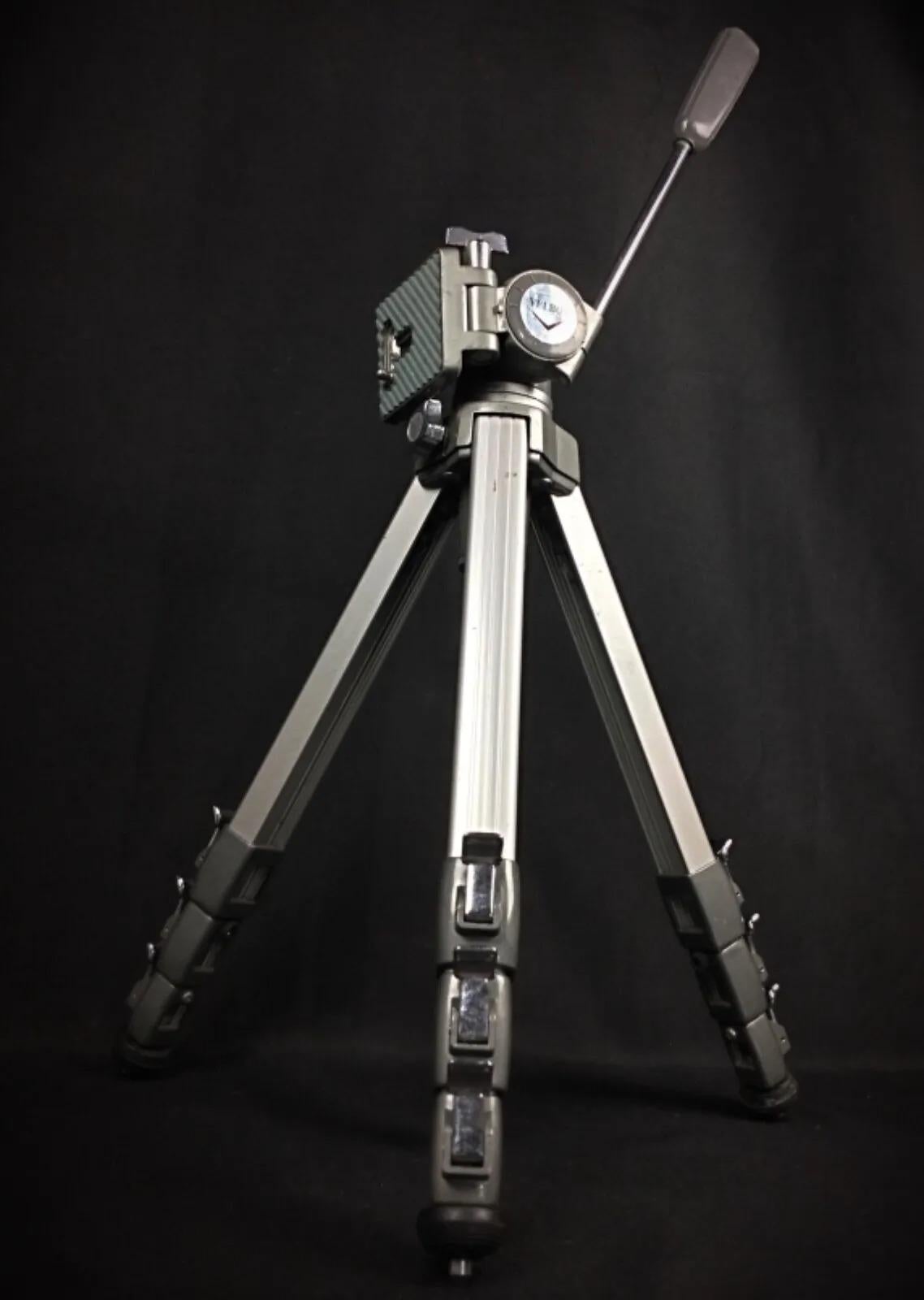 Treppiede telescopico Velbon vintage - Altezza massima 110 cm - 2Y262 in vendita 3