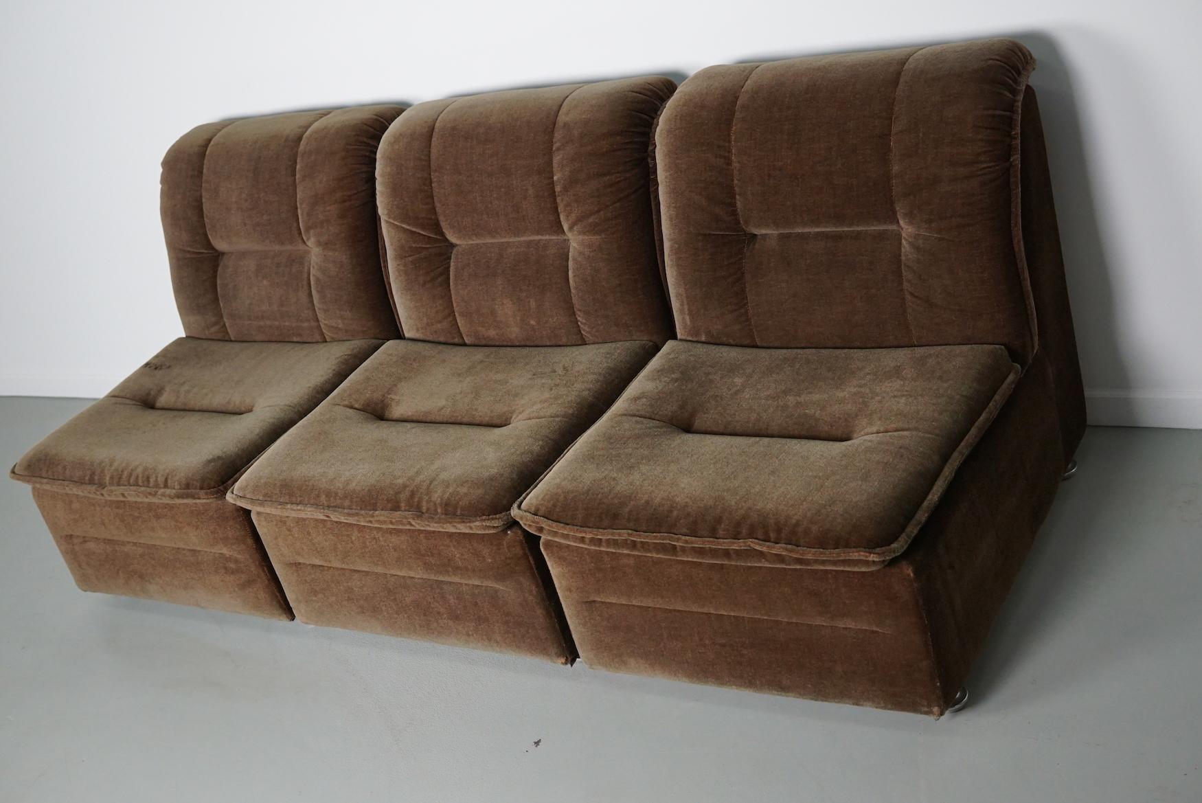 Canapé modulable vintage en velours brun / vert, 3 éléments Bon état - En vente à Nijmegen, NL