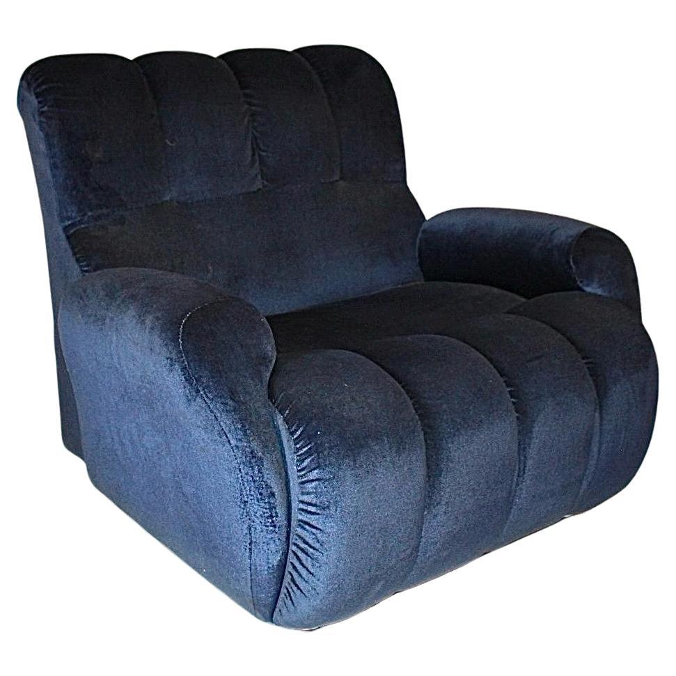 Midcentury Modern Blue Velvet Armchairs, Set of Two, Italy 1980s For Sale 3
