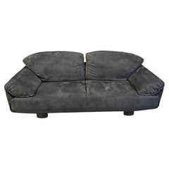 VIntage velvet sofa by Saporiti Italia, 1980s