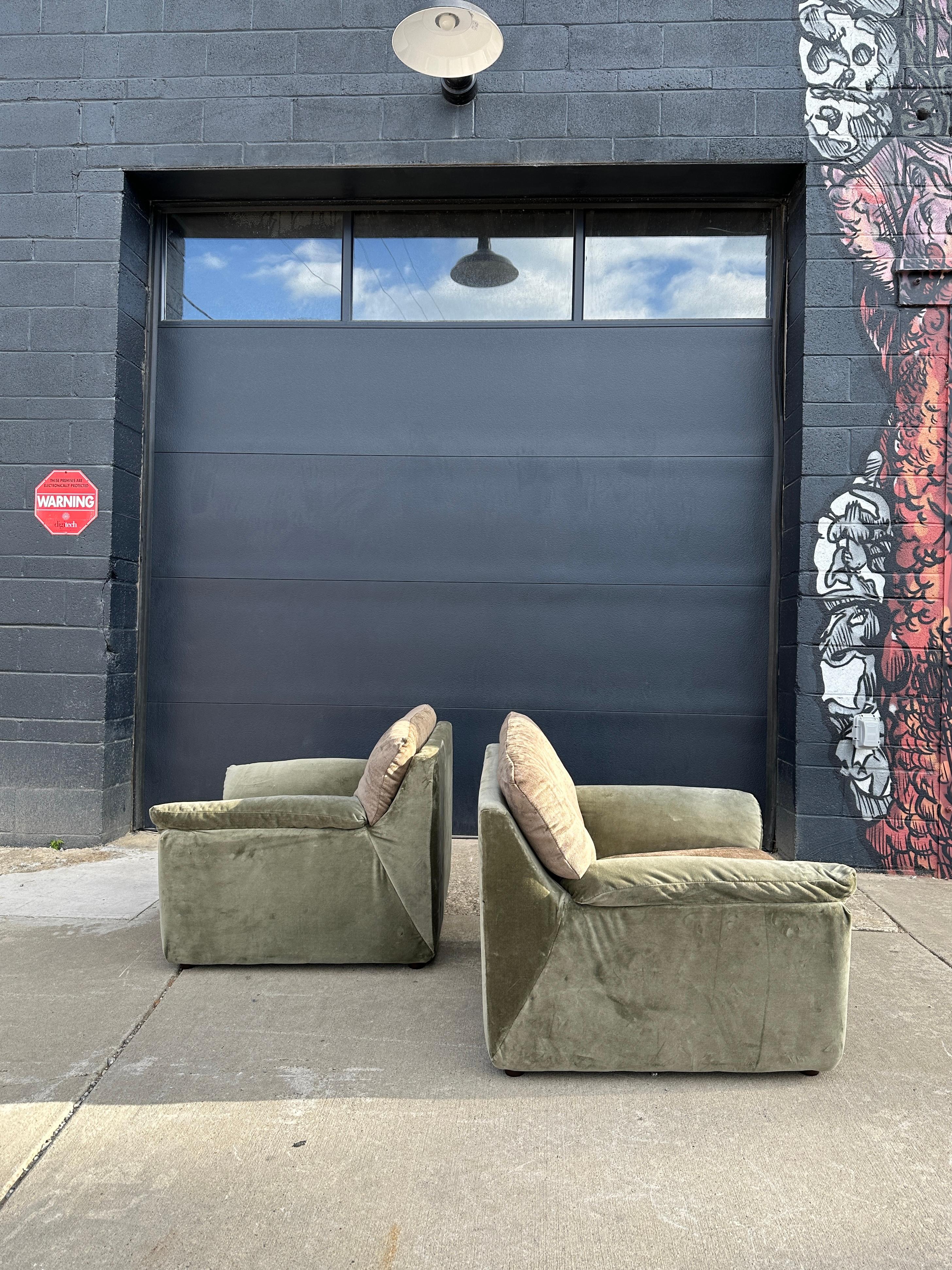 Mid-Century Modern Vintage velvet wide seat lounge chairs in the style of Ligne Roset For Sale