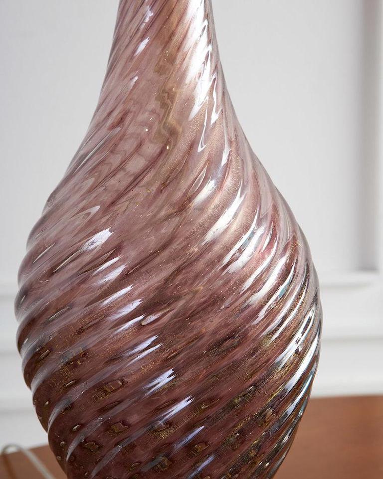 Vintage Venetian Blown Glass in Amethyst Table Lamp In Good Condition In Chicago, IL