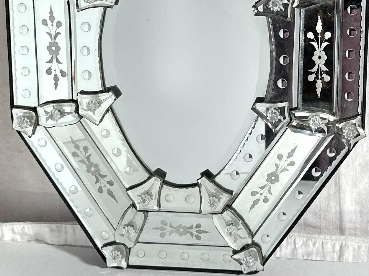 Vintage Venetian Ätzen achteckigen Spiegel. im Angebot 4