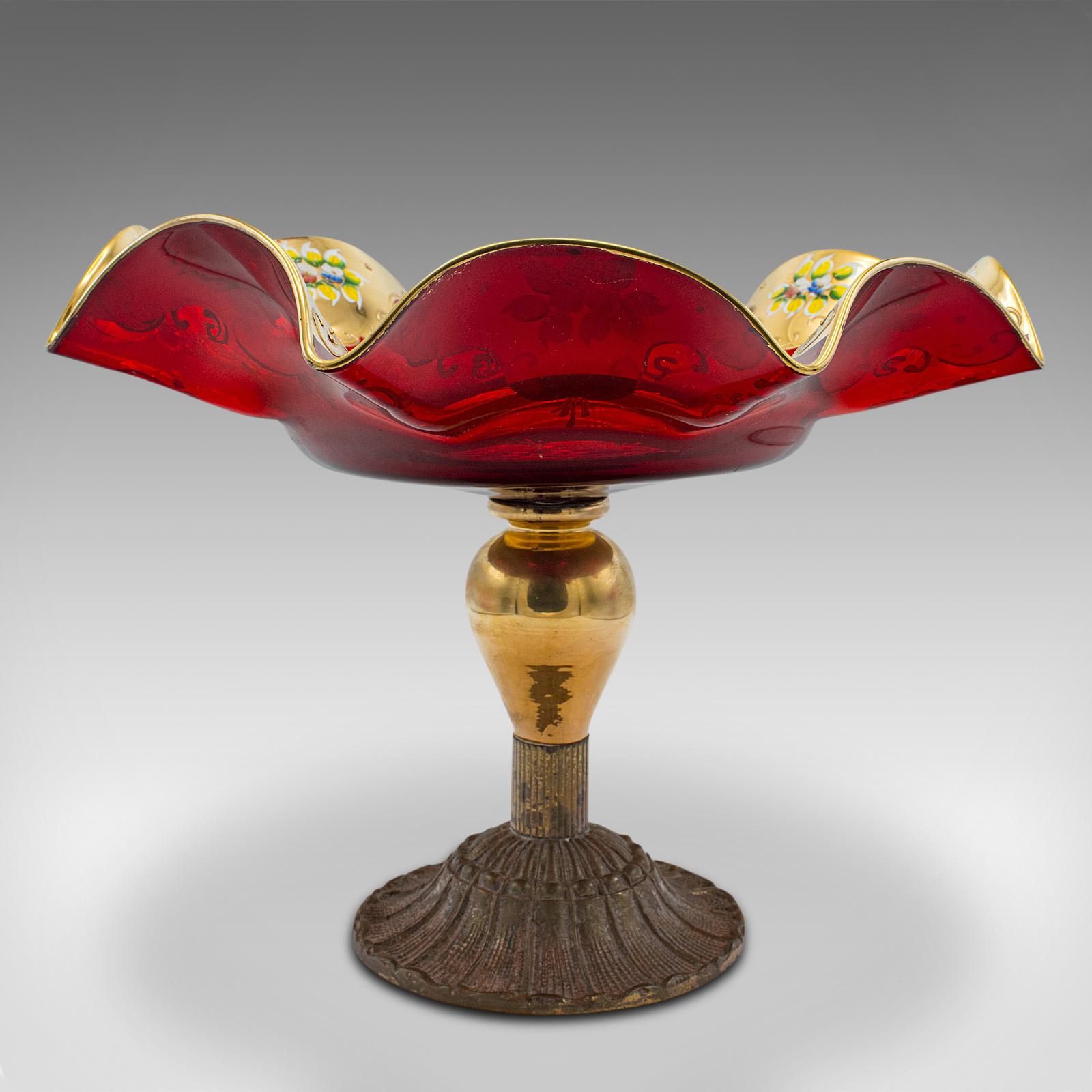 This is a vintage Venetian fruiter. An Italian, art glass and gilt finished decorative comport or fruit bowl, dating to the late 20th century, circa 1970.

Extravagant form, with striking colour and gilt appearance
Displays a desirable aged