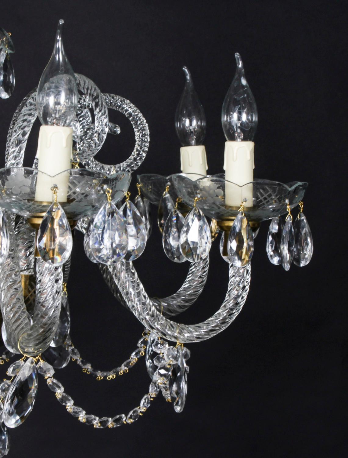Vintage Venetian Glass 8 Branch Chandelier 20th Century For Sale 4