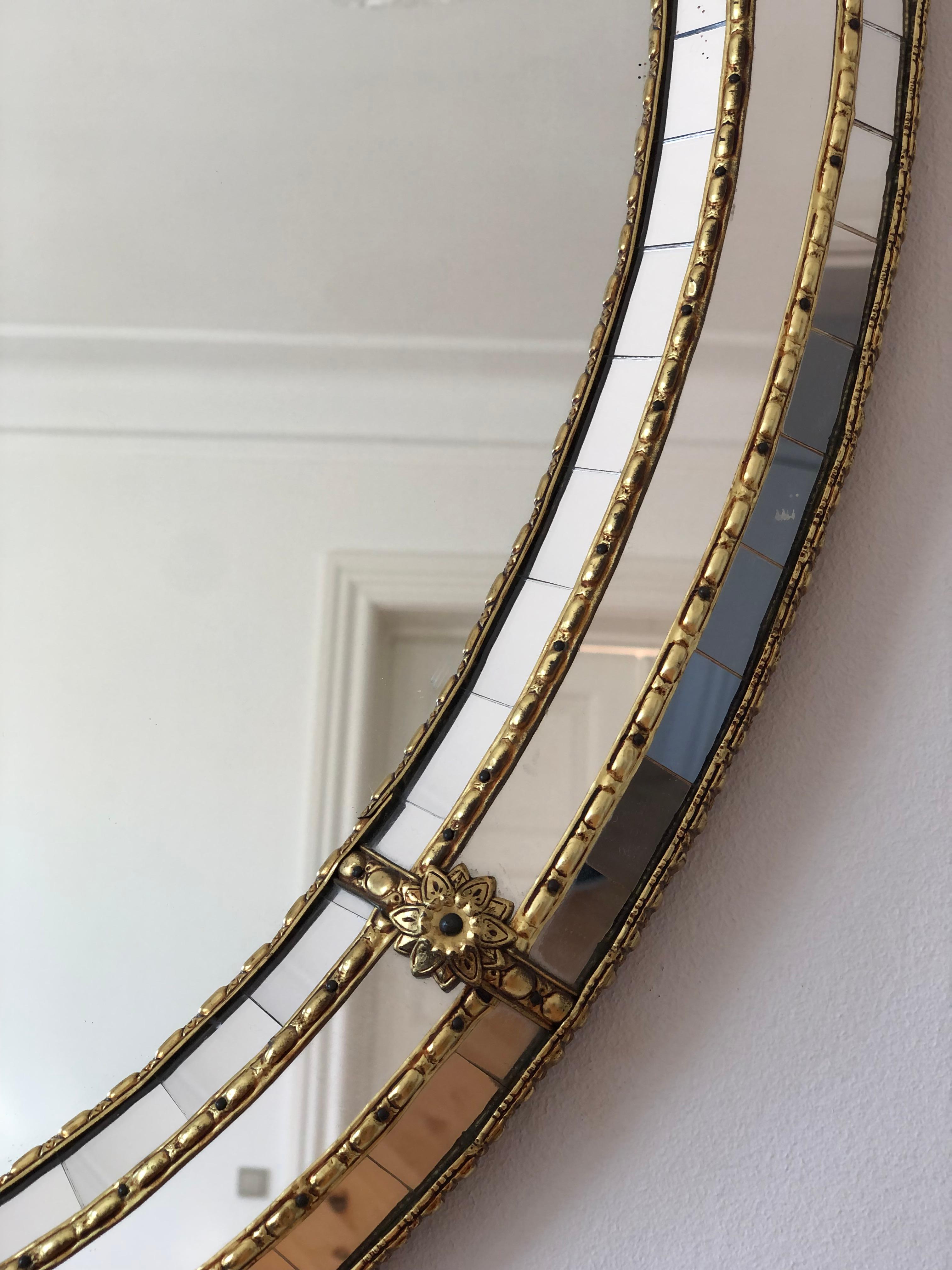 Late 20th Century Vintage Venetian Oval Mirror Hollywood Regency in Gold Spain 1990s For Sale