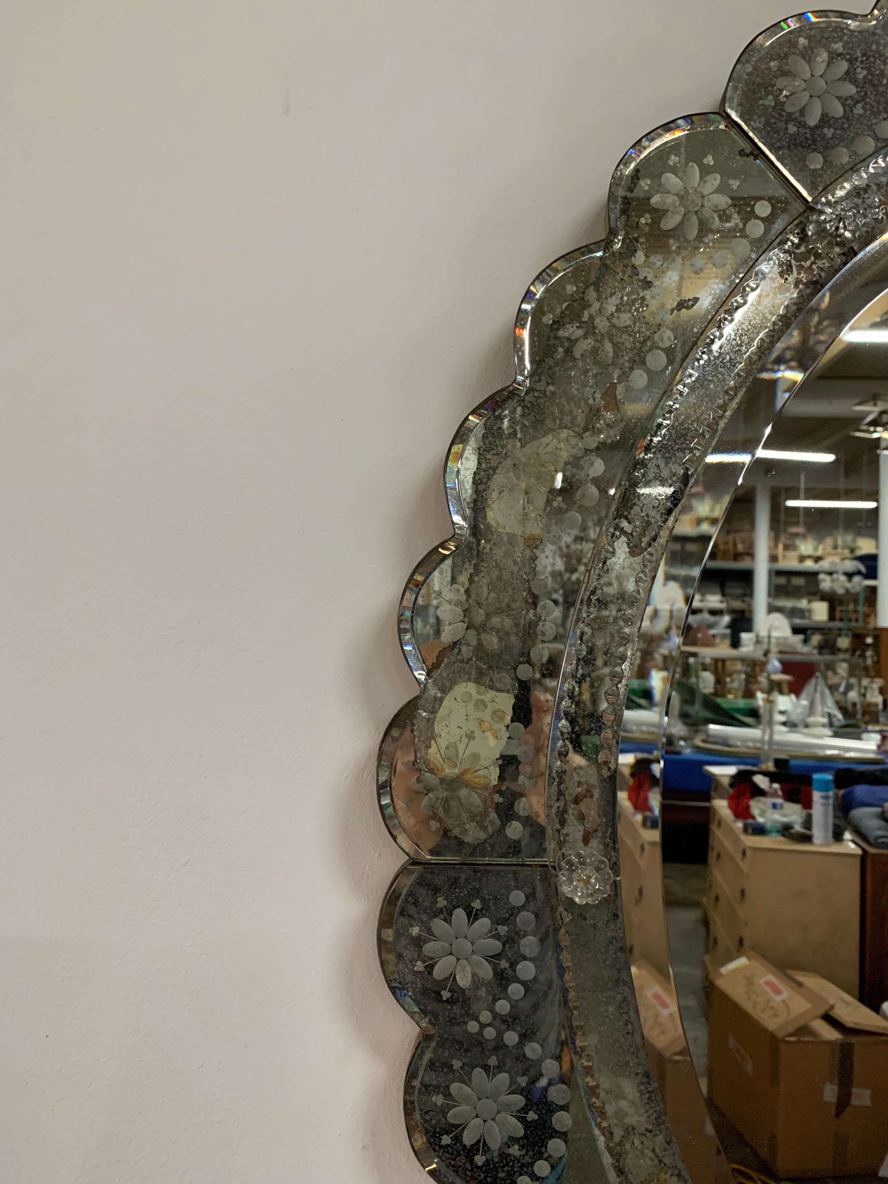 Mid-Century Modern Vintage Venetian Scalloped Framed Mirror