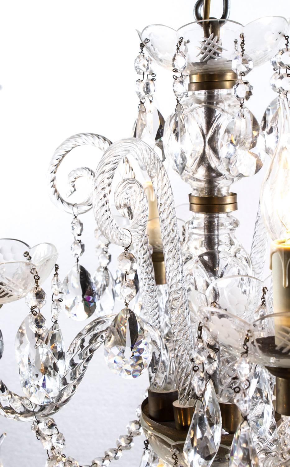 Vintage Venetian Two-Tier 12-Light Crystal Chandelier For Sale 3