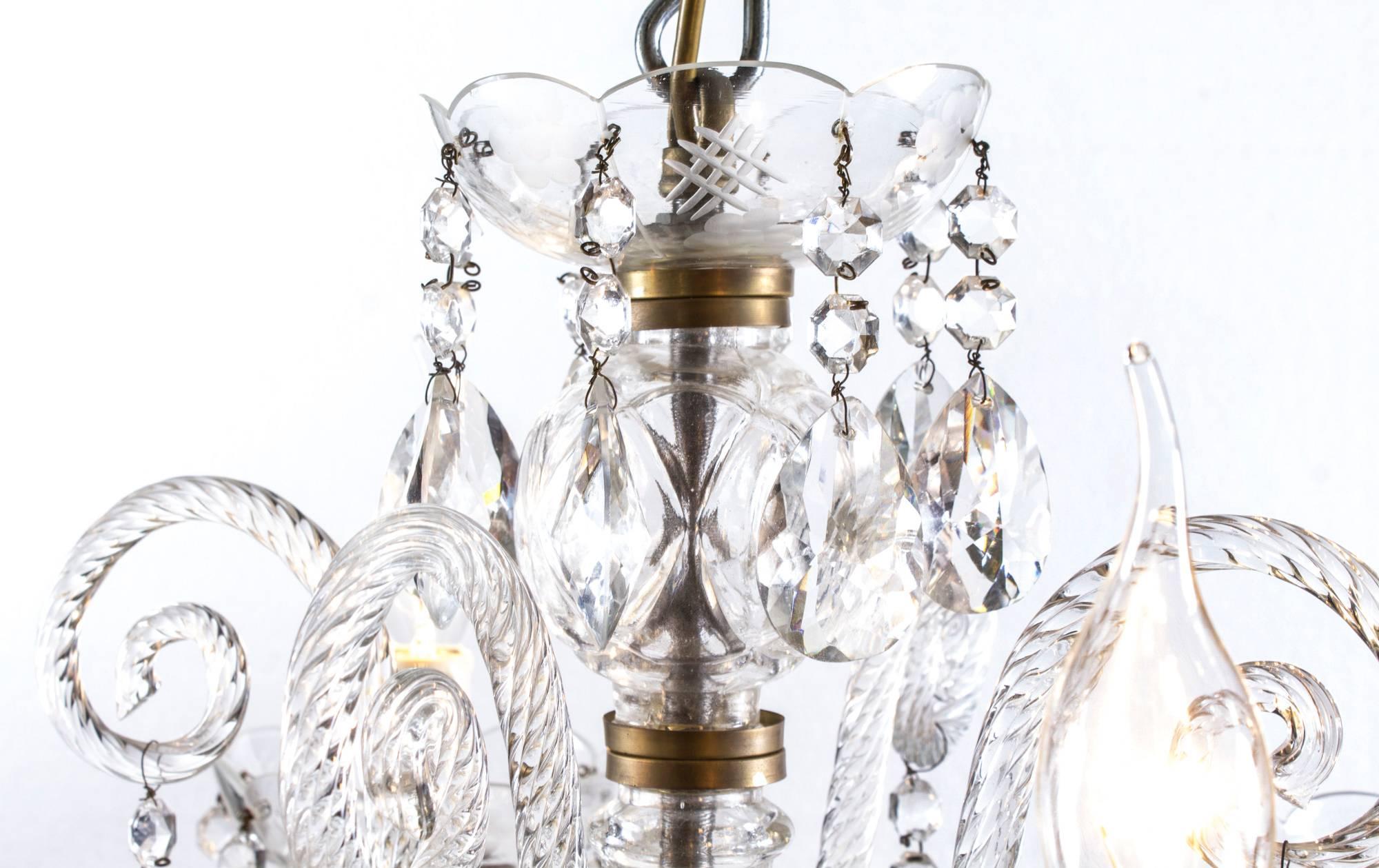 Fin du 20e siècle Lustre vénitien vintage à deux niveaux en cristal à 12 éclairages en vente