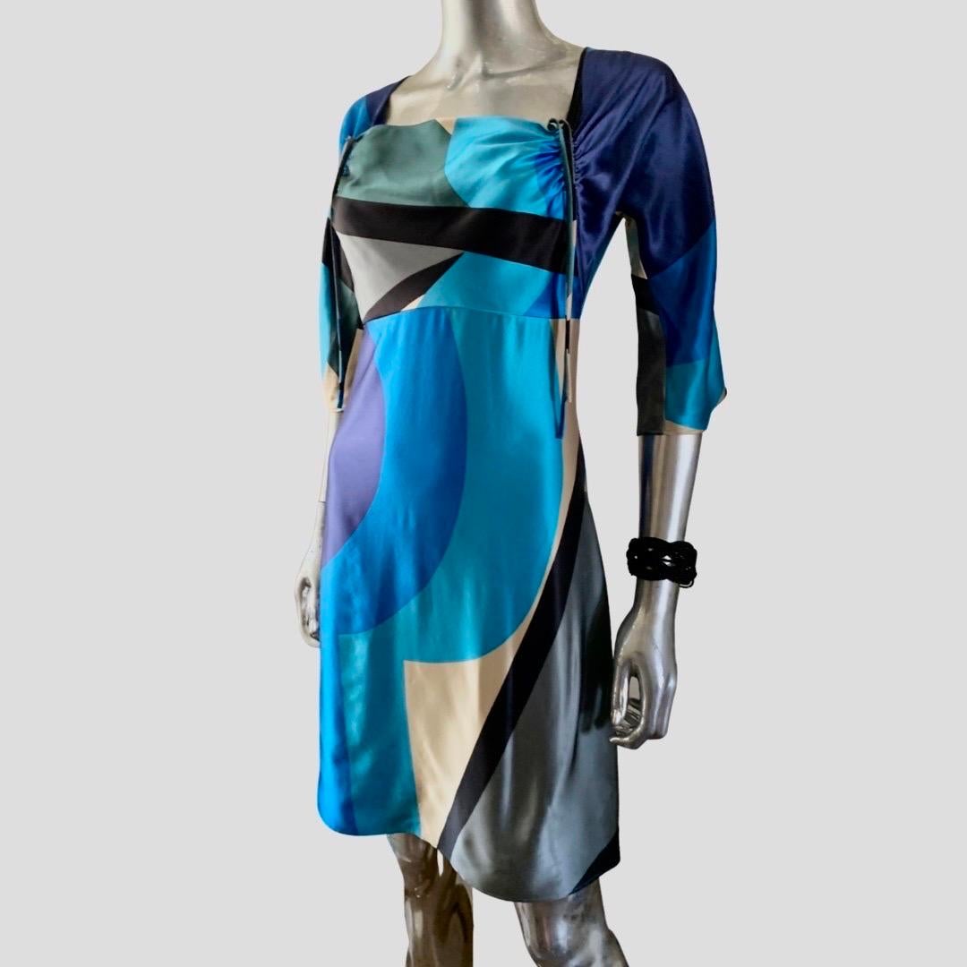 Bleu Vera Neumann - Robe vintage en charmeuse de soie à imprimé foulard, moderne, taille 4 en vente