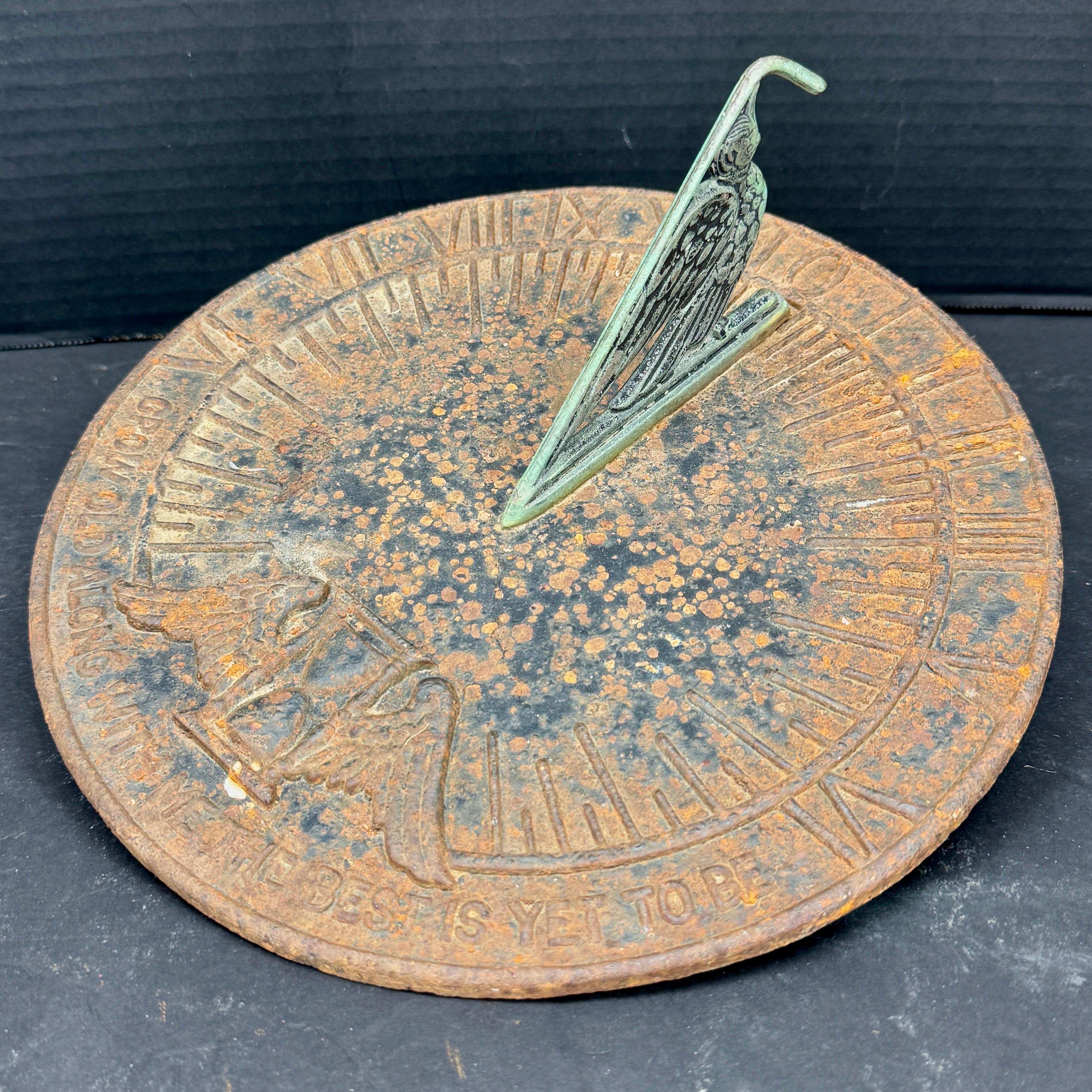 Vintage Verdigirs Weathered Cast Garden Bird Sundial In Good Condition In Haddonfield, NJ