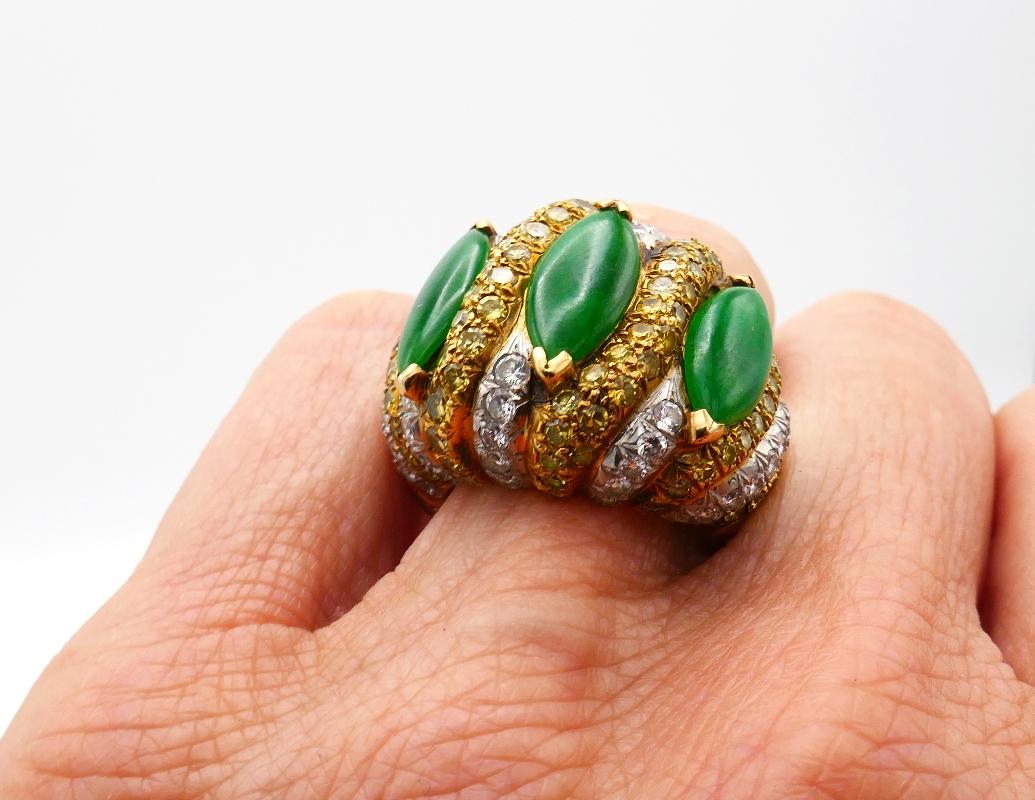 Vintage Verdura 18k Gold Jade Diamond Ring For Sale 3