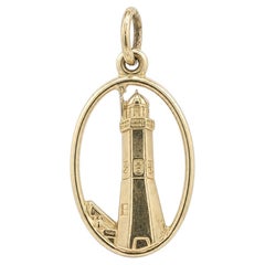 Pendentif vintage Vergé de collection en or jaune 14 carats, représentant un phare de forme ovale