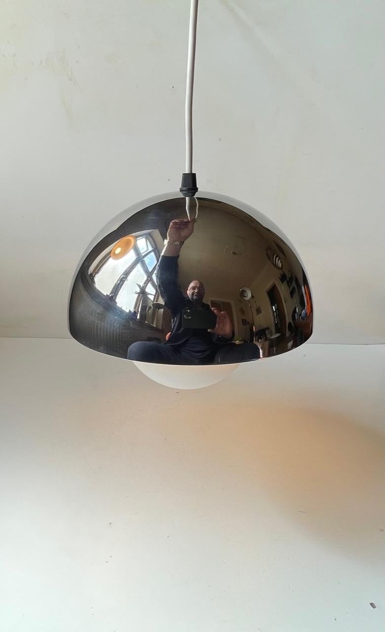 Danish Vintage Verner Panton Flowerpot Ceiling Lamp in Mirror Chrome for Louis Poulsen For Sale