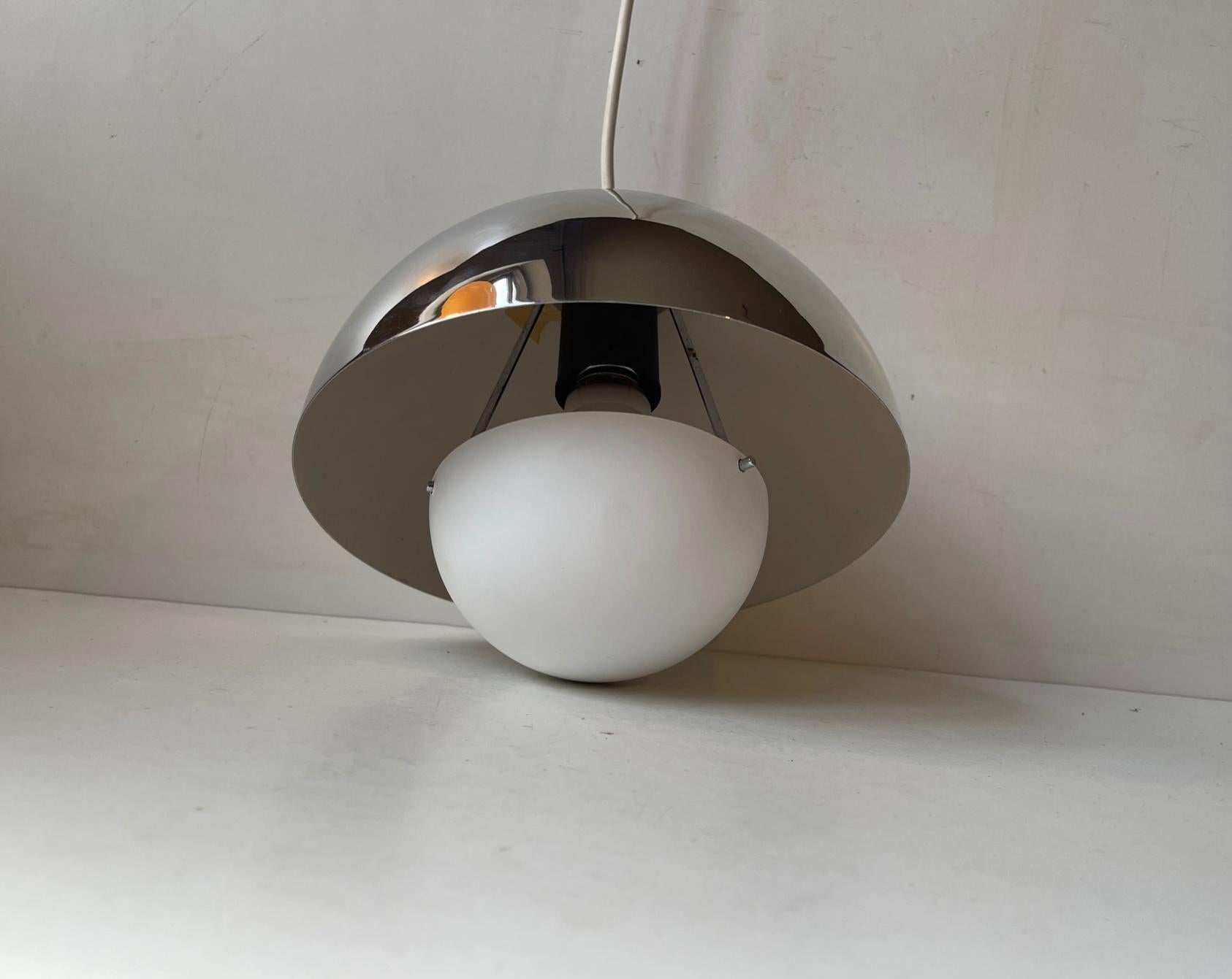 Steel Vintage Verner Panton Flowerpot Ceiling Lamp in Mirror Chrome for Louis Poulsen For Sale