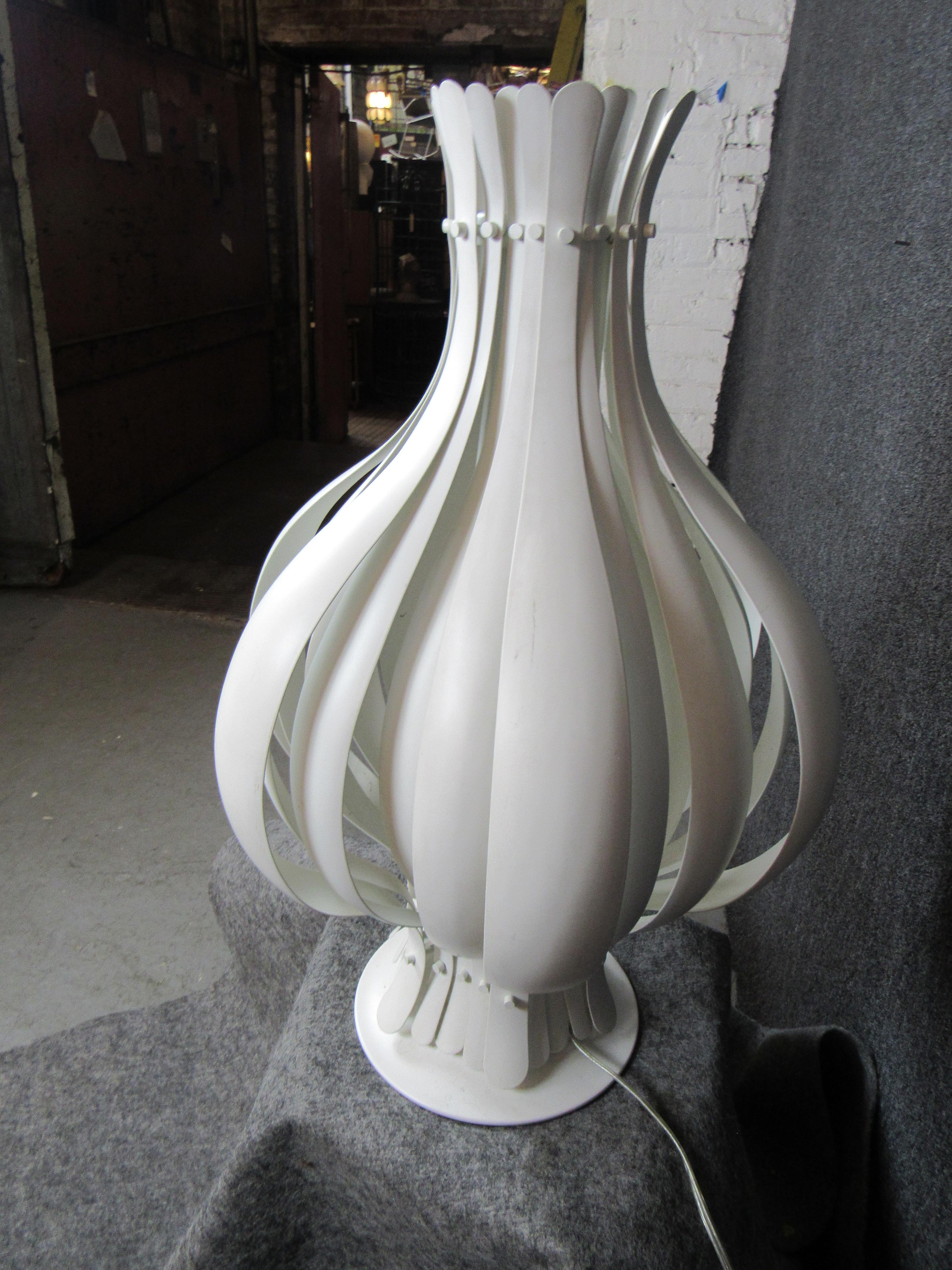 Mid-Century Modern Vintage Verner Panton White Onion Table Lamp For Sale
