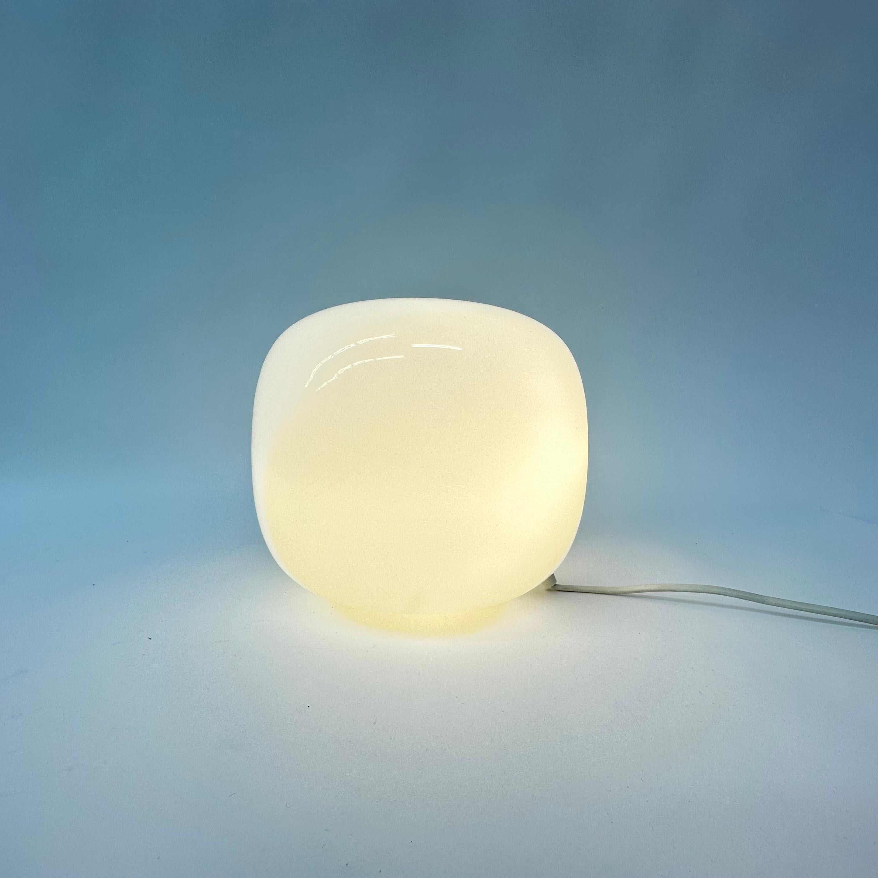 French Vintage Verrerie De Vianne White Milk Glass Table Lamp France, 1980s