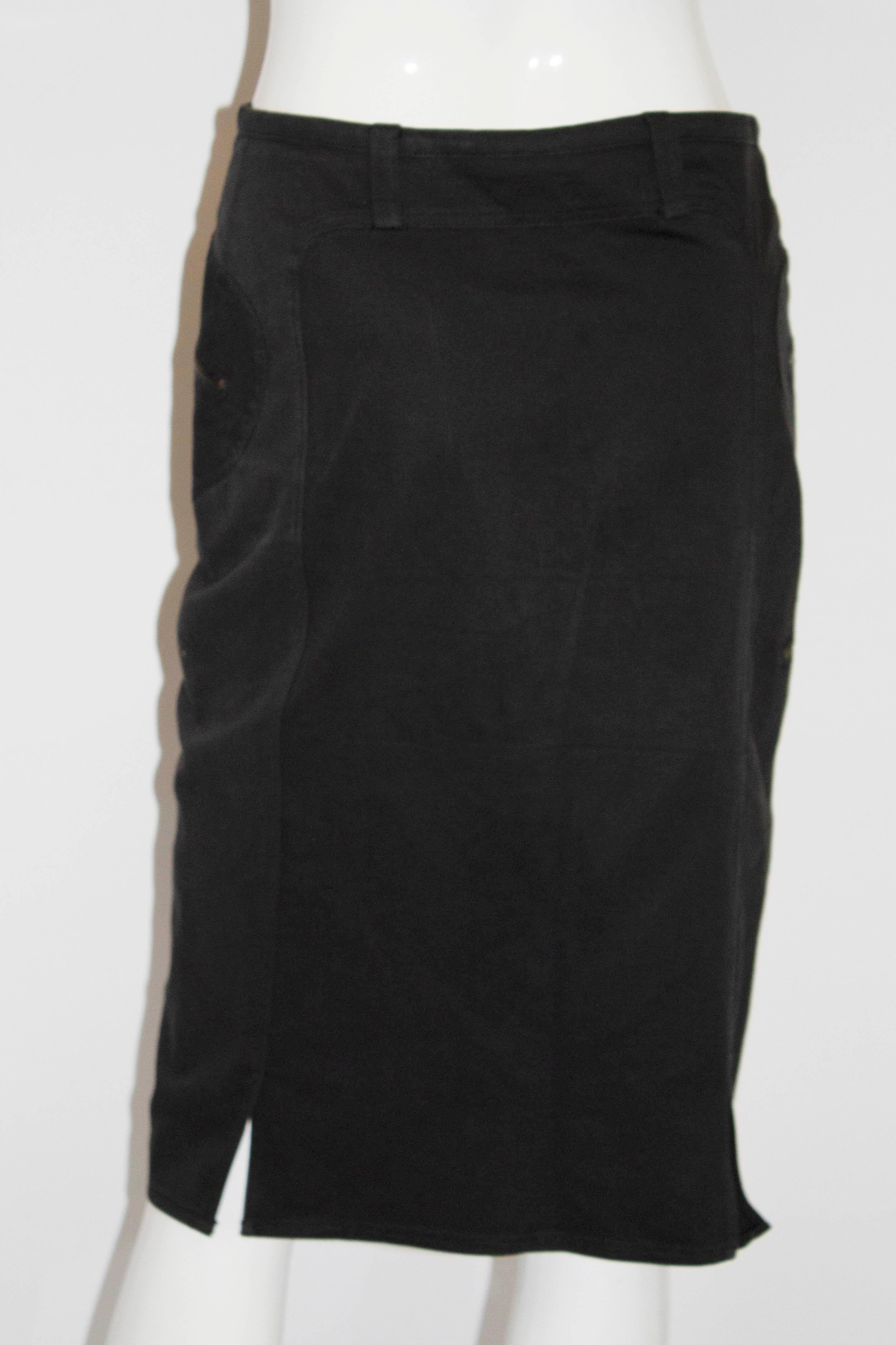 Vintage Versace Black, Skirt In Good Condition For Sale In London, GB