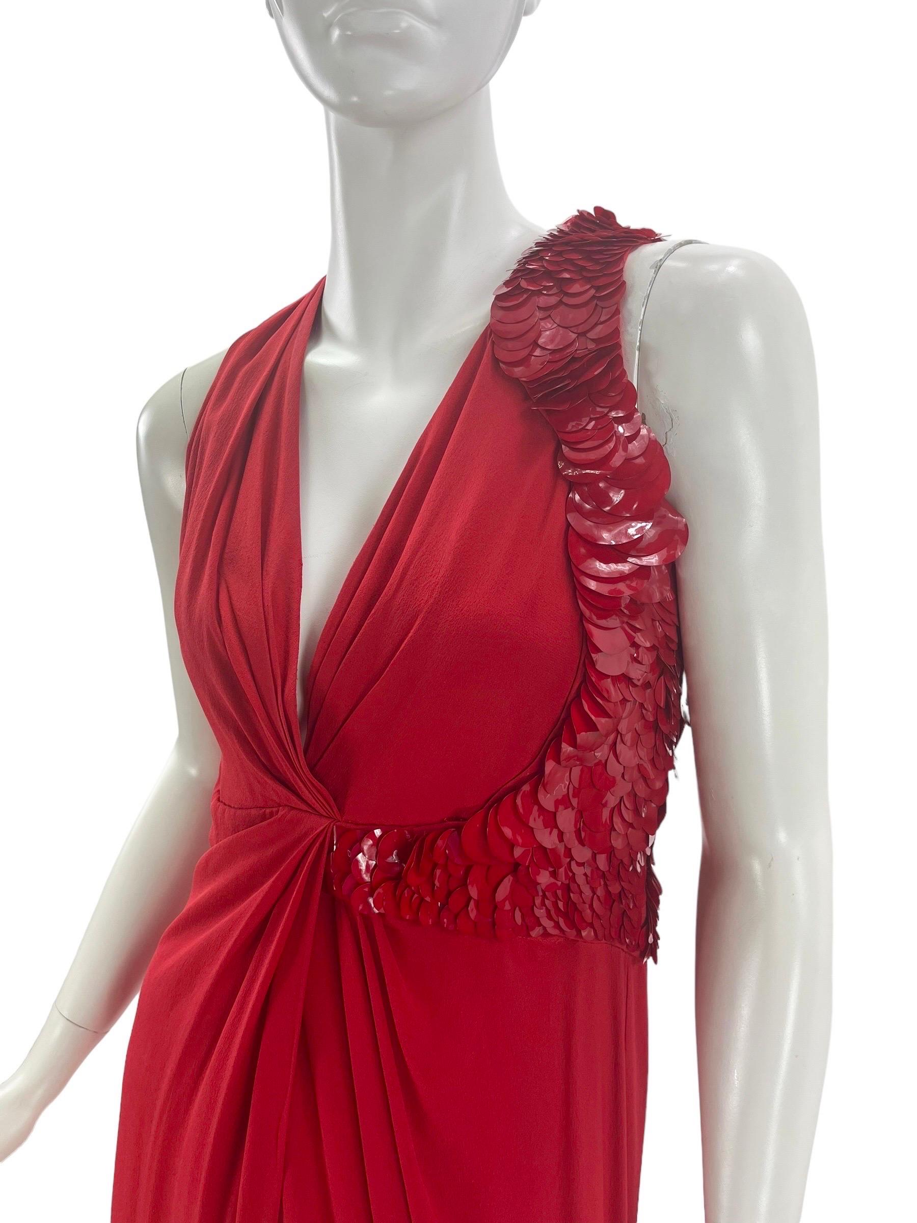 Vintage Versace Vestido de Seda Rojo Adornado Talla 42 en Excelente Estado en Montgomery, TX