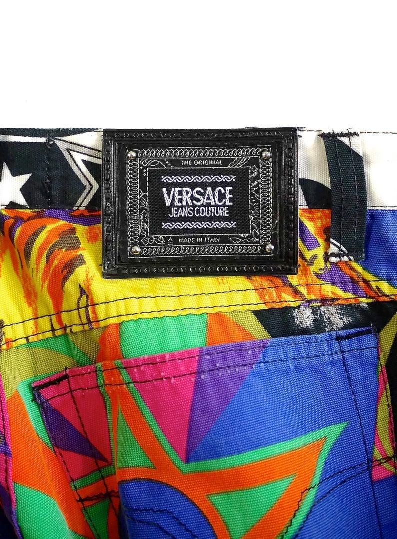 Vintage VERSACE JEANS COUTURE Manhattan New York City Graffiti Prints Pants 1