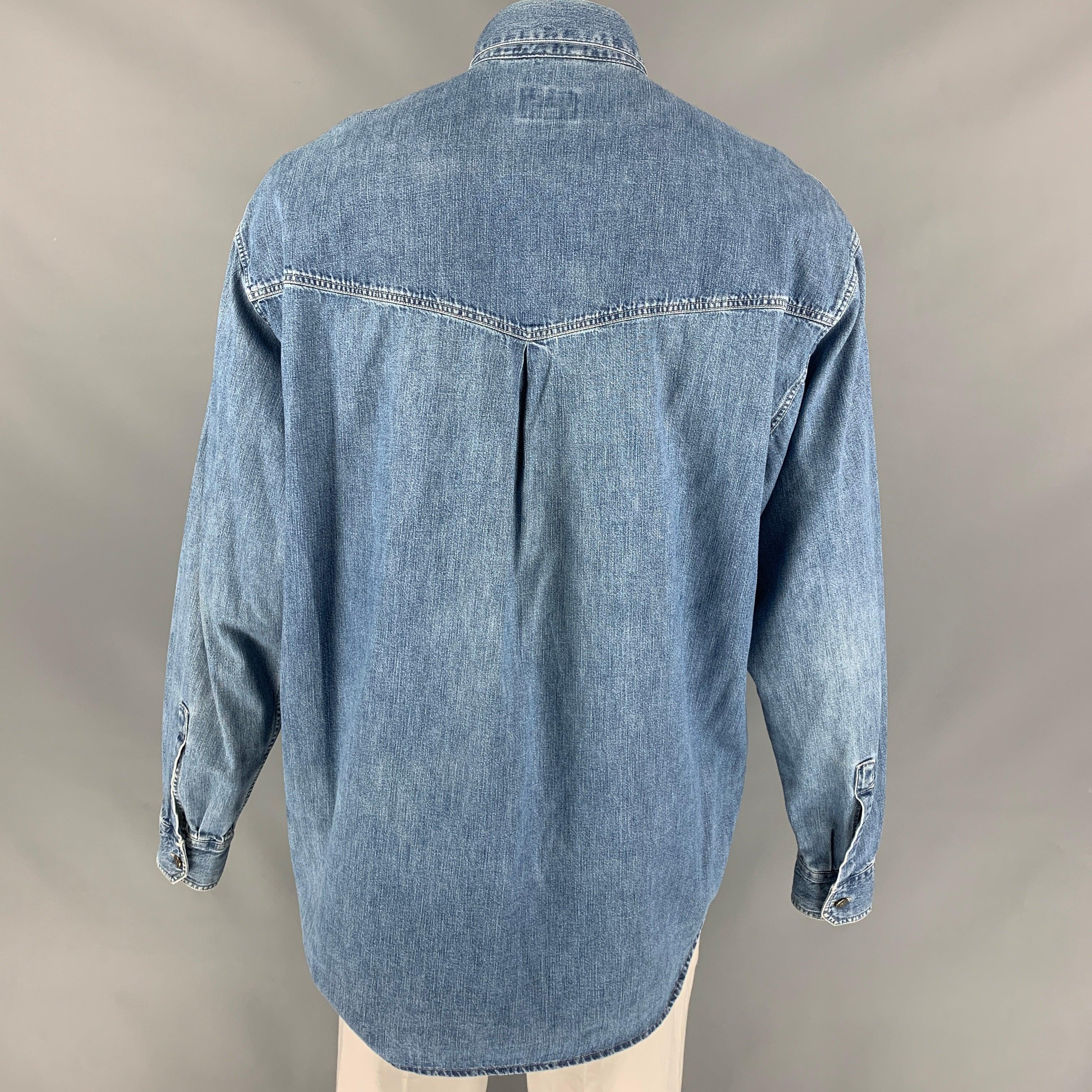 Vintage VERSACE JEANS COUTURE Size XL Blue Denim Patch Pockets Long Sleeve Shirt In Good Condition For Sale In San Francisco, CA