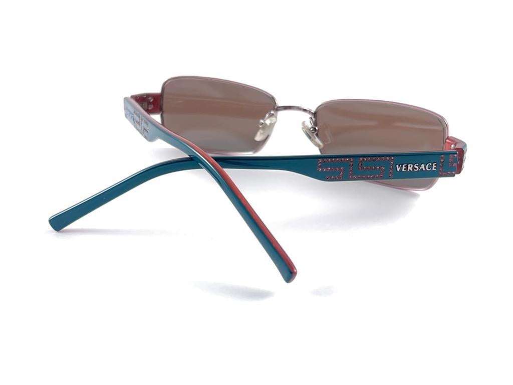 Vintage Versace Mod 1093 Turquoise Frame Sunglasses 2000'S Made In Italy For Sale 8