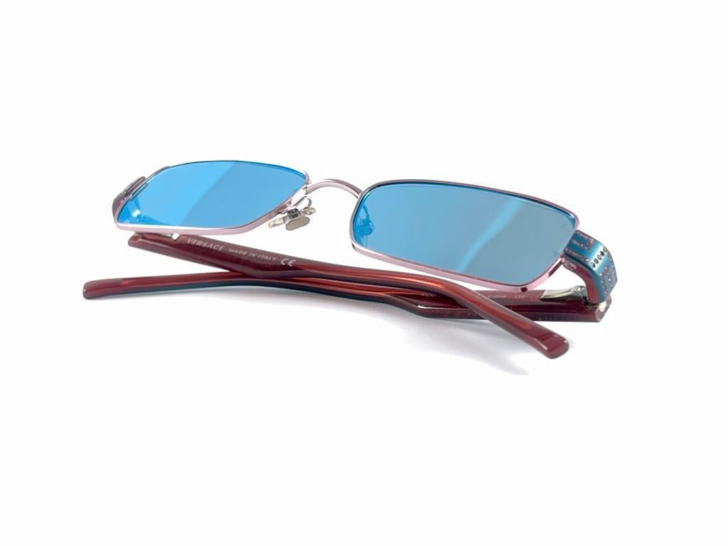 Vintage Versace Mod 1093 Turquoise Frame Sunglasses 2000'S Made In Italy For Sale 9