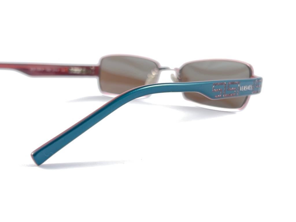 Vintage Versace Mod 1093 Turquoise Frame Sunglasses 2000'S Made In Italy For Sale 3