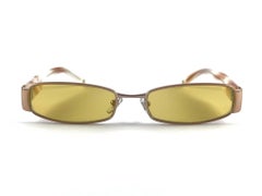 Versace - Lunettes de soleil vintage à monture rose rectangulaire Mod 1122, fabriquées en Italie, années 2000