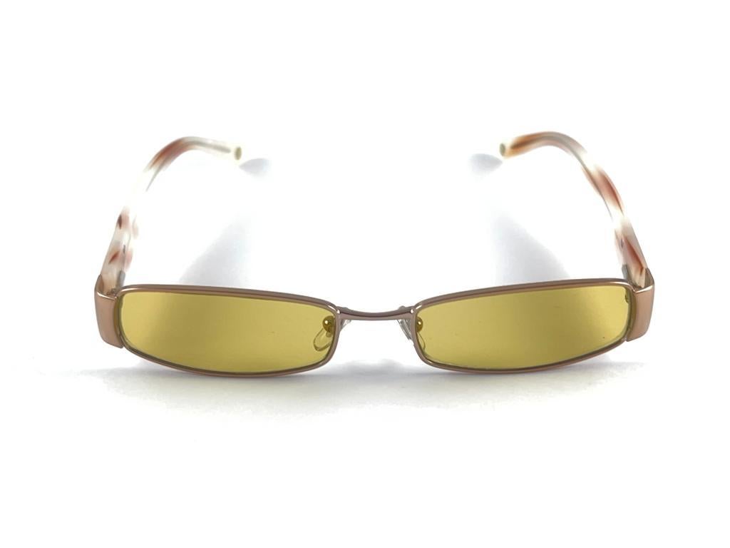 Brown Vintage Versace Mod 1122 Rectangular Rose Frame Sunglasses 2000'S Made In Italy For Sale