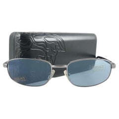 Versace, lunettes de soleil vintage à monture grise métallisée, fabriquées en Italie, Y2K, 2007