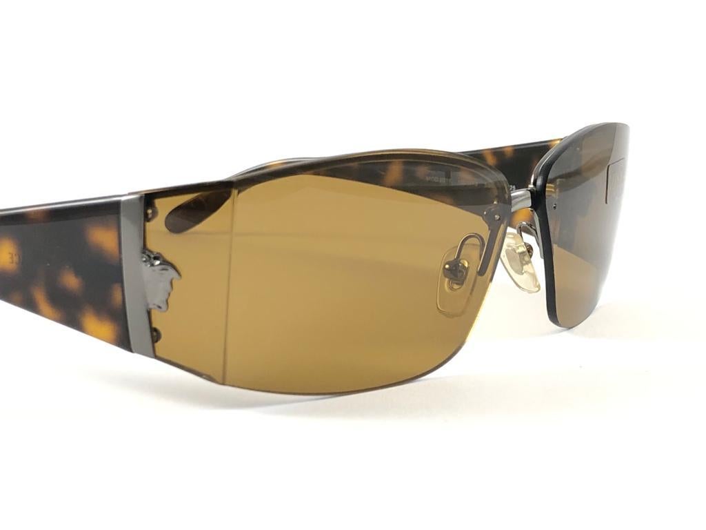 Vintage Versace Mod 2011 Half Frame Tortoise Sunglasses 90's Made in Italy Y2K For Sale 1