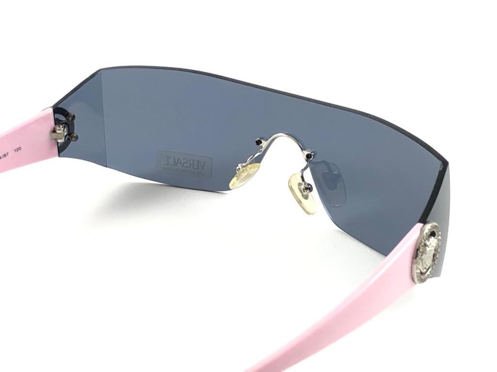 Vintage Versace Mod 2033 Rimless Pink Sunglasses 90's Made in Italy Y2K For Sale 2