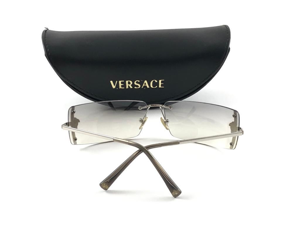 Vintage Versace Mod N29H Rimless Silver Frame Sunglasses 1990's Italy Y2K For Sale 3