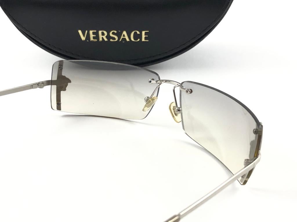 Vintage Versace Mod N29H Rimless Silver Frame Sunglasses 1990's Italy Y2K For Sale 1