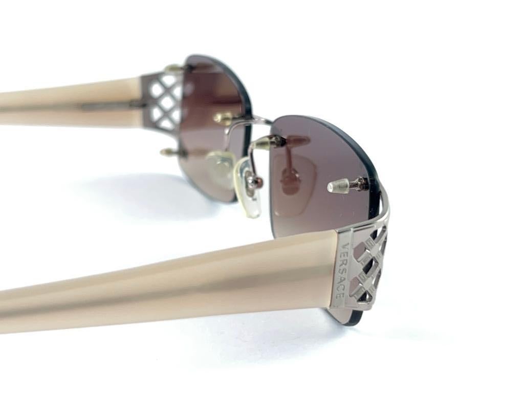 Brown Vintage Versace Rimless Silver Gradient Frame Sunglasses 1990 Made in Italy For Sale