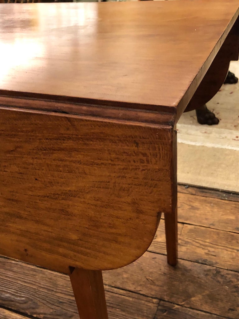 Vintage Versatile Pine Drop Leaf Pembroke Table For Sale at 1stDibs
