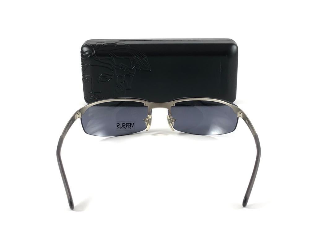 Vintage Versus Versace Mod L26 Half Frame Sunglasses 1990's Made in Italy Y2K For Sale 6