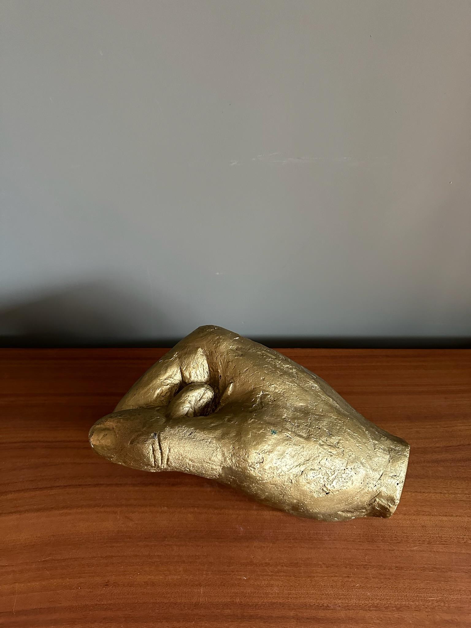 Vintage very big hand plaster gold coloured In Fair Condition In UTRECHT, NL